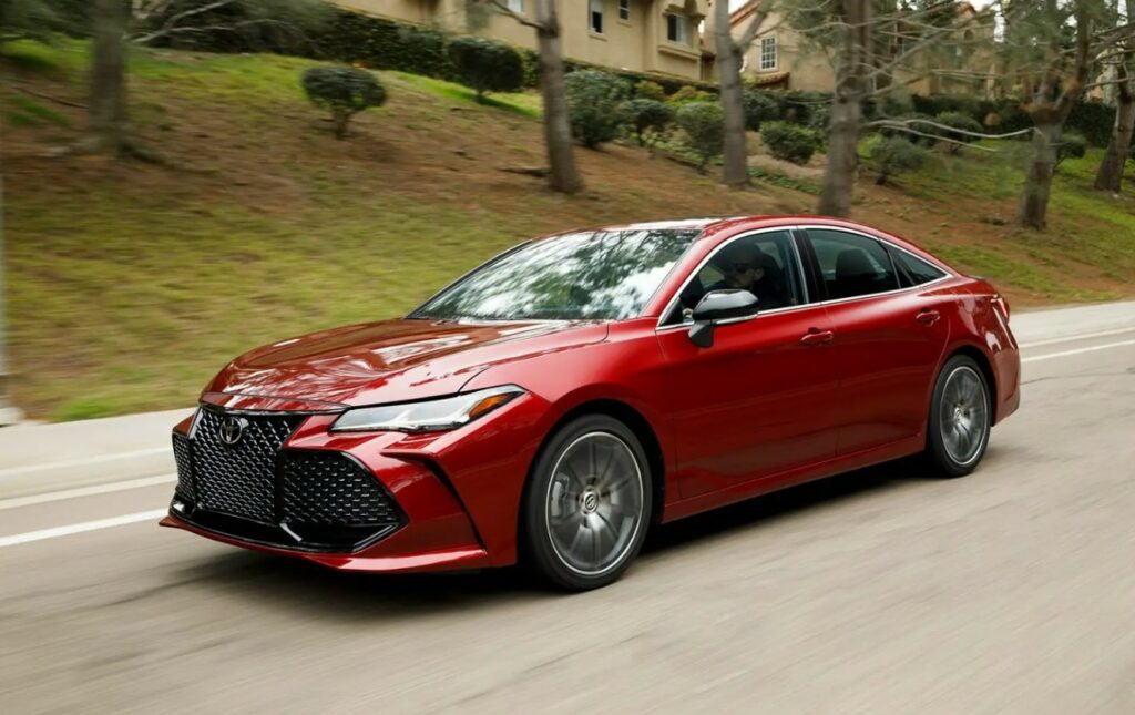 2025 Toyota Avalon Exterior