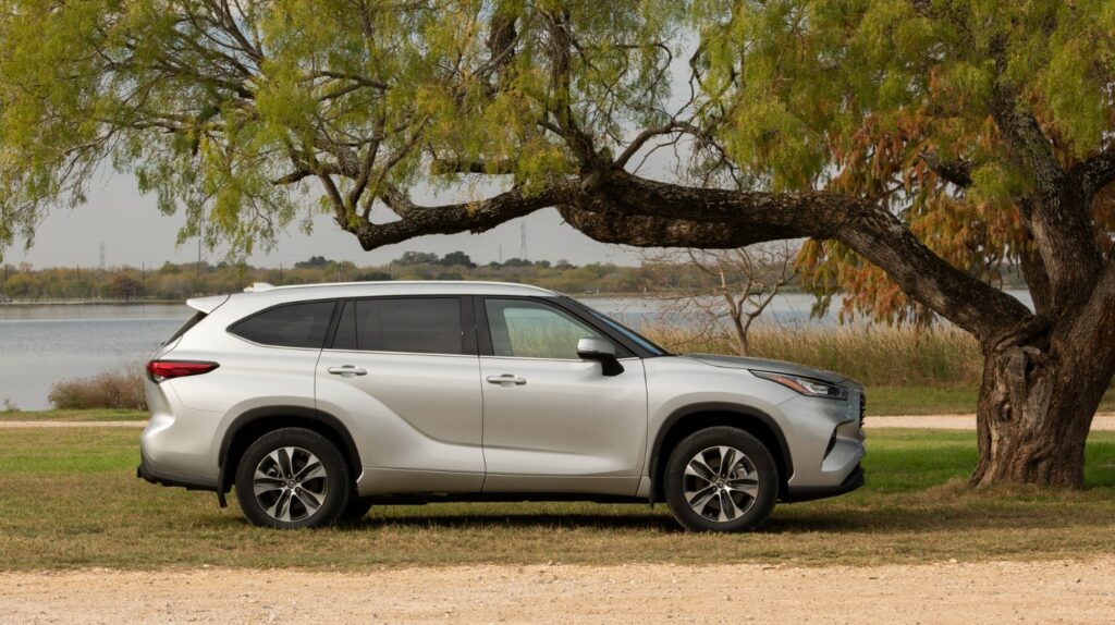 2025 Toyota Highlander Exterior