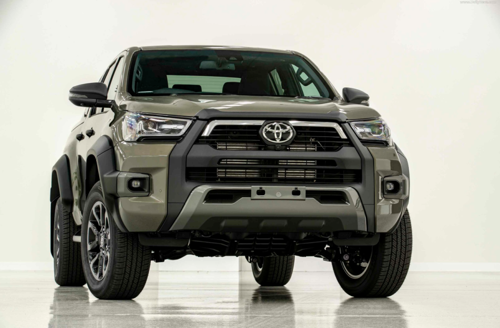 2025 Toyota Hilux Exterior