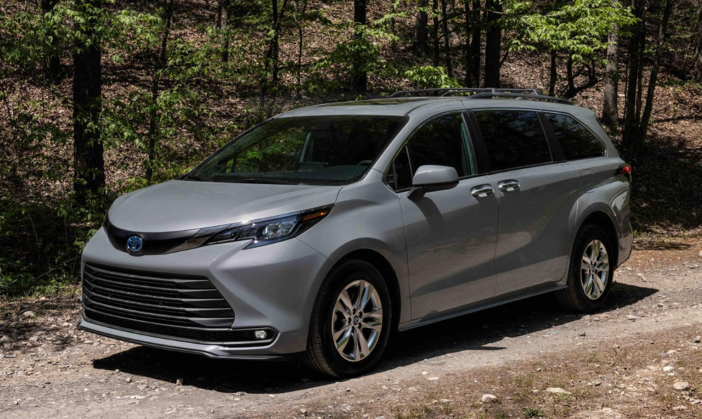 2025 Toyota Sienna Exterior